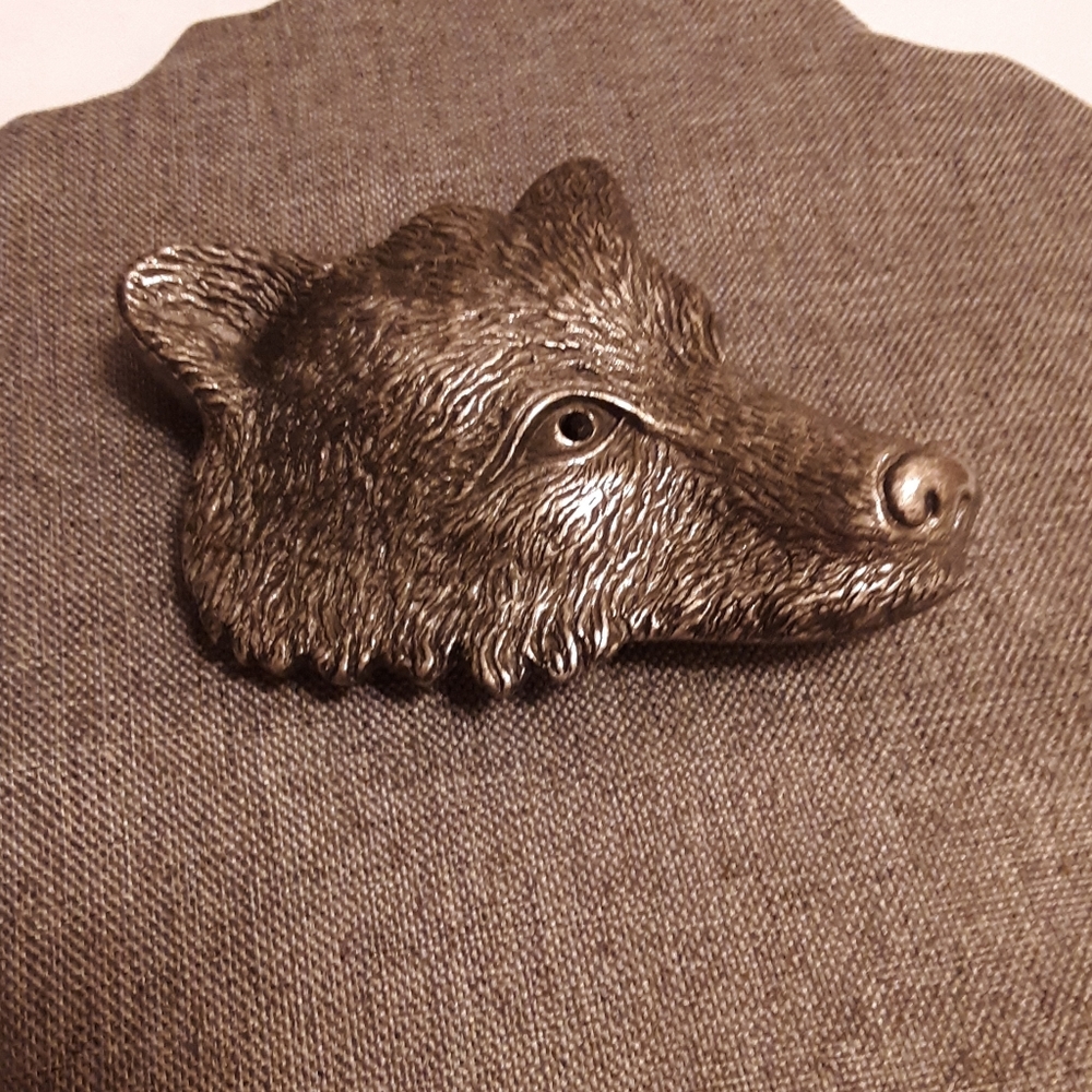 Belt buckle